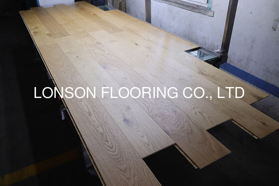 Quality 220mm Wide Plank Natural Oil 3-Layer Oak Engineered Hardwood Flooring and Engineered Oak Flooring factory