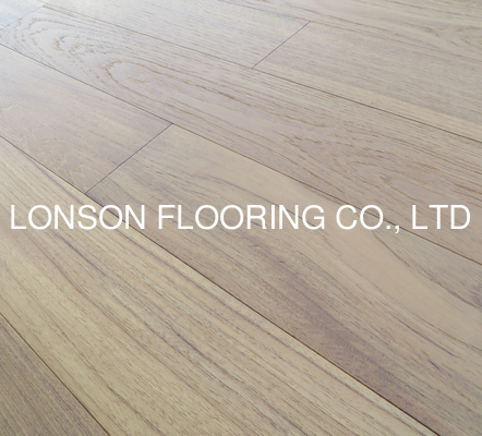 Quality slight brushed Teak engineered hardwood flooring with natural matt finishing factory