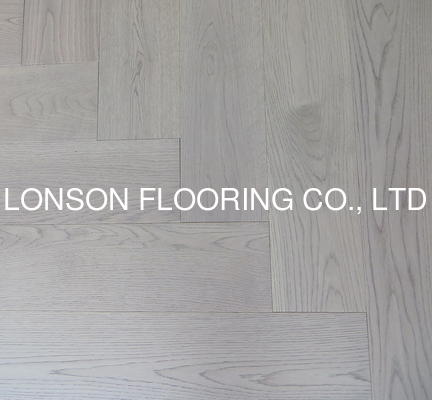 Quality Light Grey Russian Oak Fishbone Engineered Wood Flooring, premium A/B grade factory