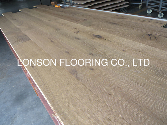 quality rustic oak 3-layers engineered wood flooring with chatter mark factory