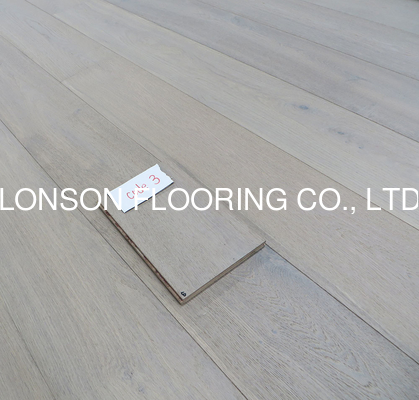 quality smoked and white stained Oak engineered flooring for rustic style factory