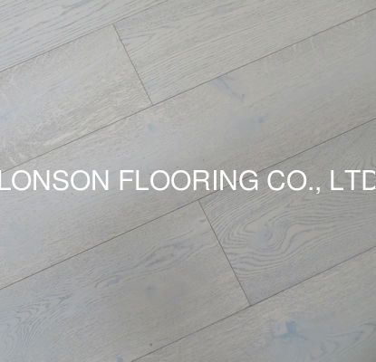 Quality wide plank brushed European Oak engineered wood flooring, color P factory