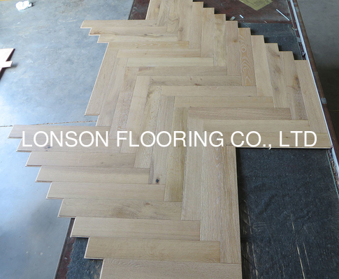 quality White Oak Herringbone Engineered Parquet Flooring, Smoked, Color 04 factory