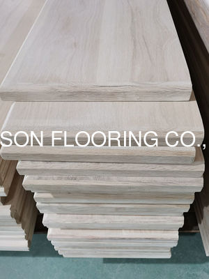 Quality Prime White Oak Multi-Ply Engineered Wood Stairs Treads Unfinished for Hardwood Flooring factory