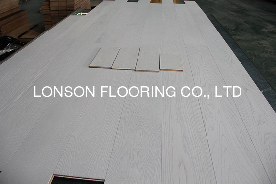 Quality Pure White Stained Oak Multi-ply Engineered Wood Flooring factory