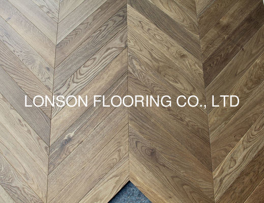 Quality Dark Smoked E0 Formaldehyde Emission Chevron Parquet Flooring with 25 Years Residential Warranty factory