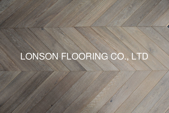 quality Smoked & White Oiled Oak Chevron Engineered Wood Flooring factory