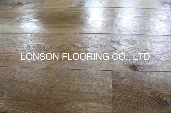 Quality Distressed Oak Engineered Wood Flooring, Rustic Oak Parquet Flooring factory